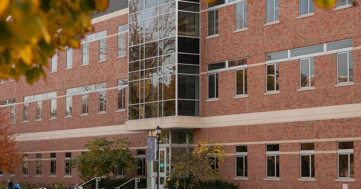 Wheaton College: Meyer Science Center